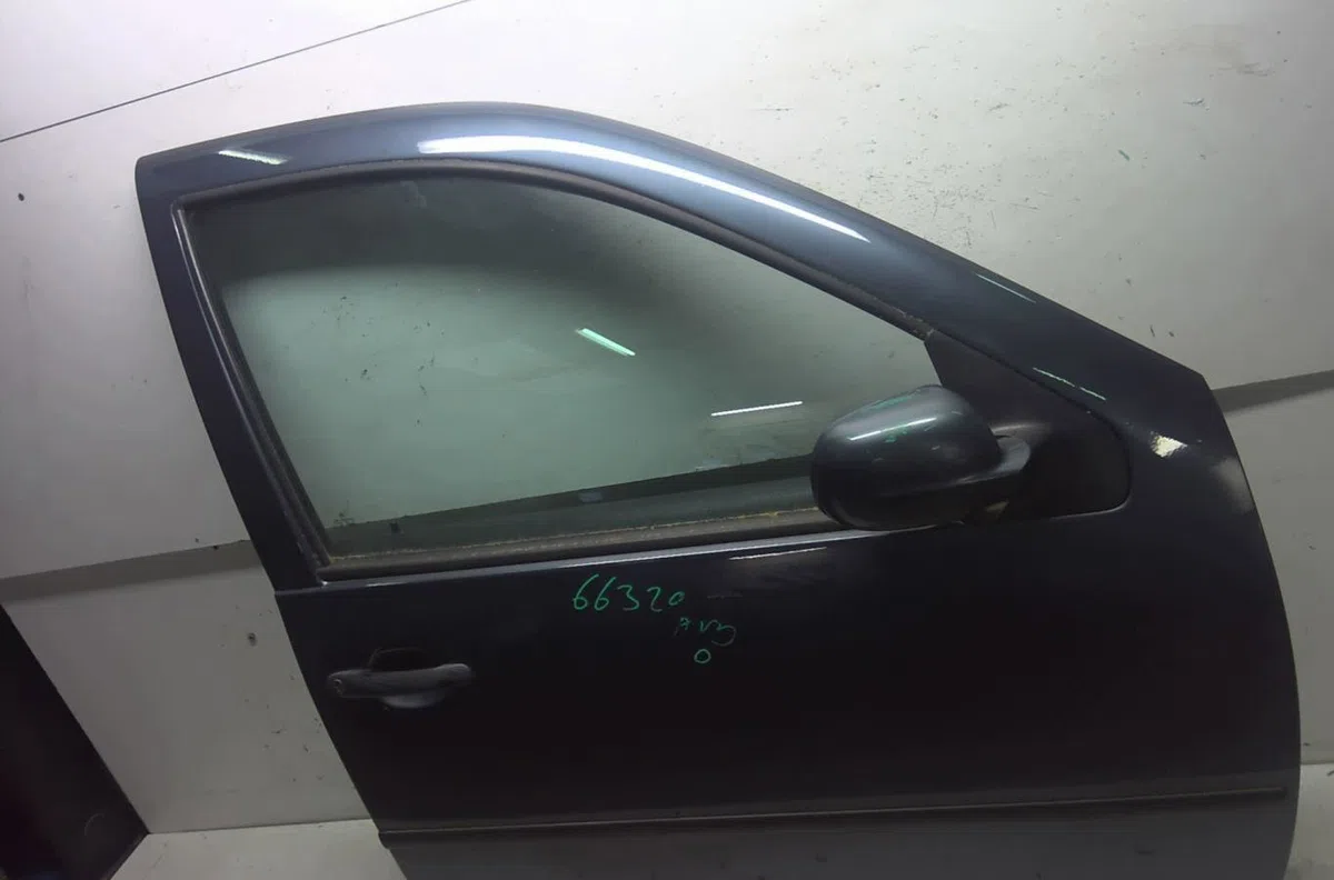 Porte avant droite Volkswagen GOLF IV (1J1) 1.9 sdi (1997-2005) occasion