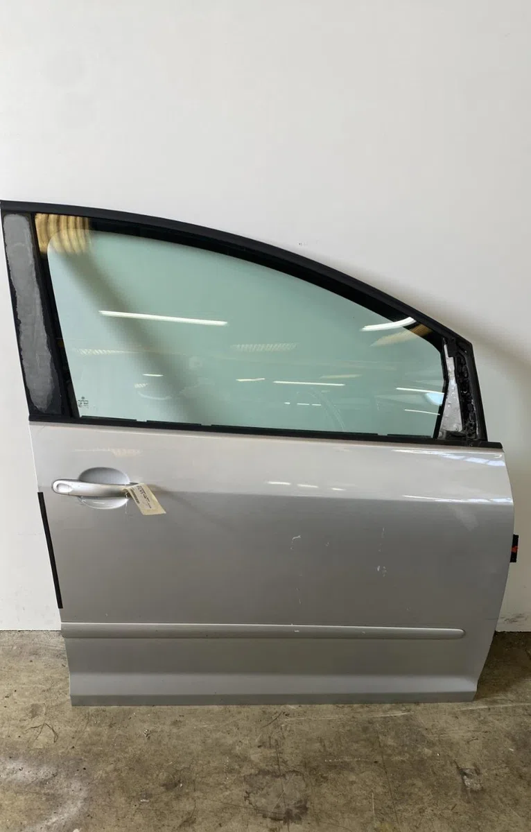 Porte avant droite Volkswagen GOLF PLUS V (5M1, 521) 1.9 tdi (2005-2009) 5 portes occasion