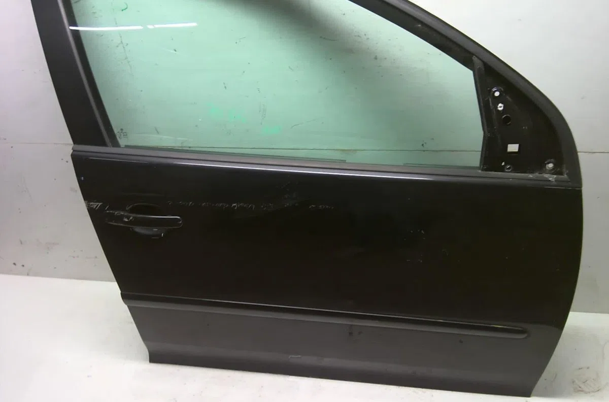 Porte avant droite Volkswagen GOLF V (1K1) 1.9 tdi (2003-2008) 5 portes occasion