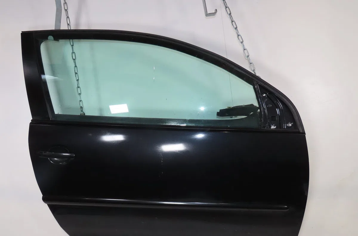 Porte avant droite Volkswagen GOLF V (1K1) 1.9 tdi (2003-2008) occasion