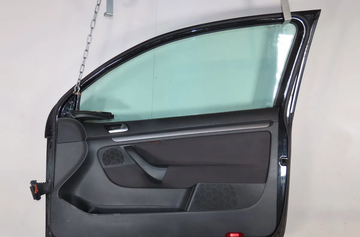 Porte avant droite Volkswagen GOLF V (1K1) 1.9 tdi (2003-2008) occasion