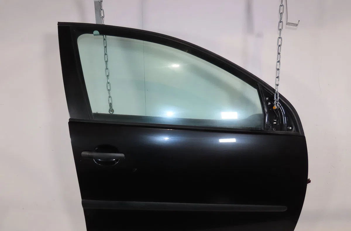 Porte avant droite Volkswagen GOLF V (1K1) 1.9 tdi (2003-2008) occasion