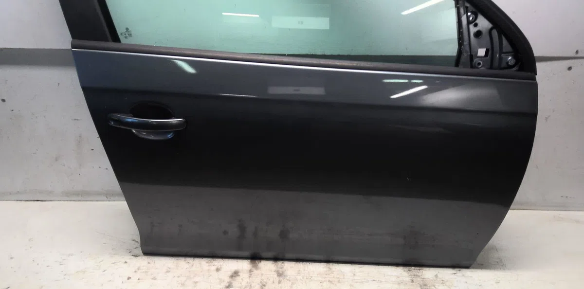 Porte avant droite Volkswagen GOLF V Variant (1K5) 1.9 tdi (2007-2009) occasion