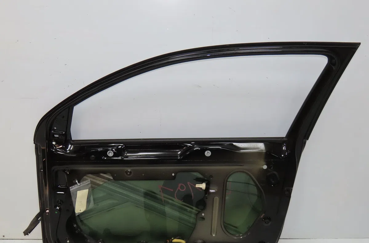 Porte avant droite Volkswagen GOLF VI (5K1) 1.6 tdi (2009-2012) 5 portes occasion