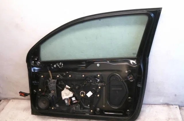 Porte avant droite Volkswagen GOLF VI (5K1) 2.0 tdi (2008-2013) 5 portes occasion