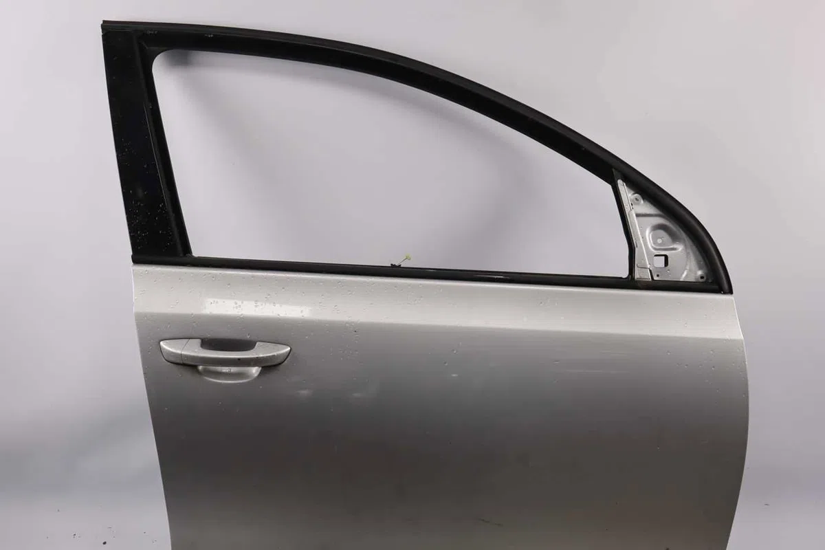 Porte avant droite Volkswagen GOLF VI (5K1) 2.0 tdi 4motion (2009-2012) occasion