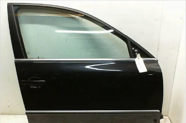 Porte avant droite VOLKSWAGEN PASSAT IV 1.9 TDI 130ch occasion