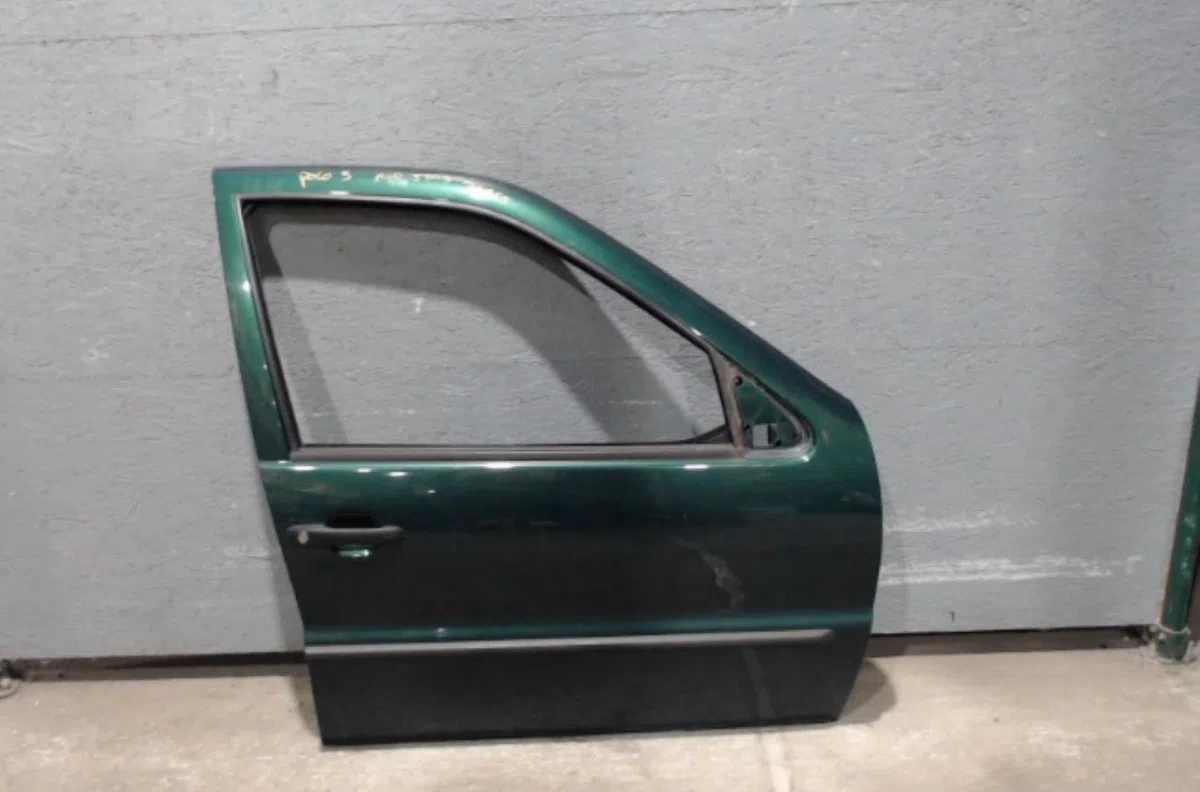 Porte avant droite VOLKSWAGEN POLO 3 POLO 3 PHASE 1 occasion