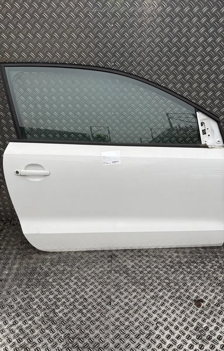 Porte avant droite Volkswagen POLO V (6R1, 6C1) 1.2 tdi (2009) 5 portes occasion