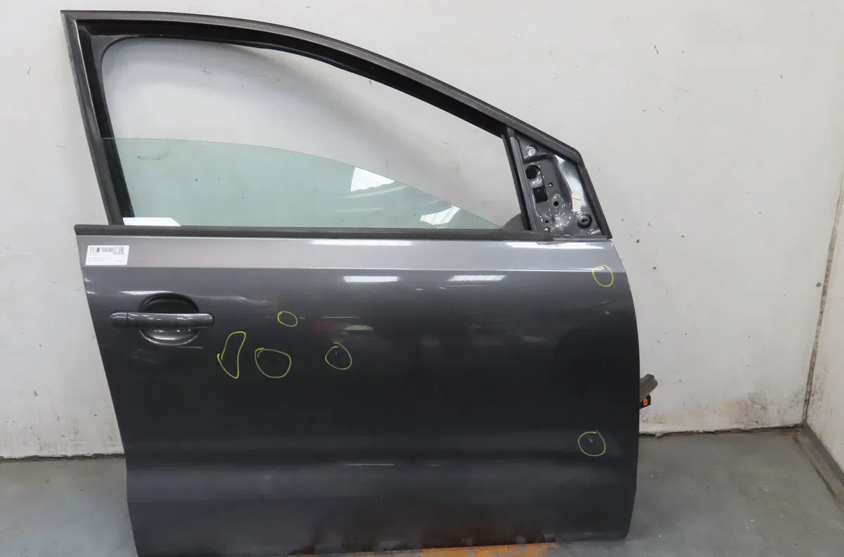 Porte avant droite Volkswagen POLO V (6R1, 6C1) 1.2 tdi (2009) 5 portes occasion