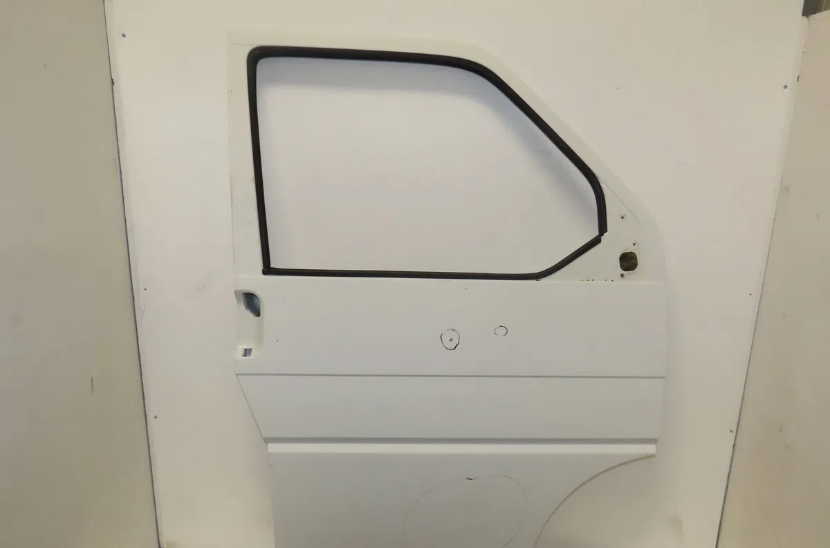 Porte avant droite Volkswagen TRANSPORTER IV Camion plate-forme-Châssis (70E, 70L, 70M, 7D 2.5 tdi (1995-2003) occasion