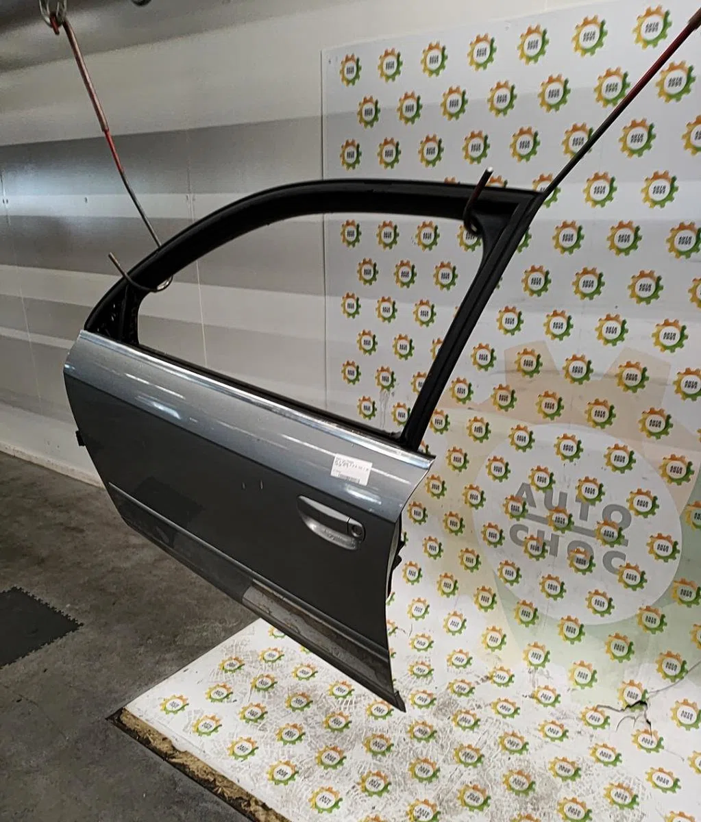 Porte avant gauche AUDI A4 2 PHASE 2 occasion