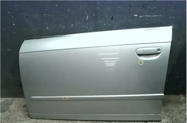 Porte avant gauche Audi A4 B7 (8EC) 2.0 tdi 16v (2004-2008) 4 portes occasion