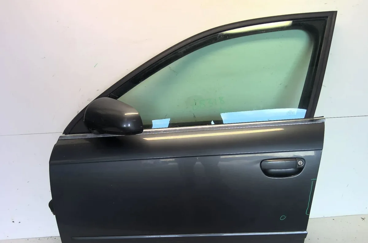 Porte avant gauche Audi A4 B7 Avant (8ED) 1.9 tdi (2004-2008) occasion