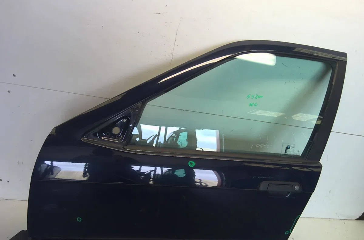 Porte avant gauche Bmw 3 Touring (E36) 318 tds (1995-1999) occasion