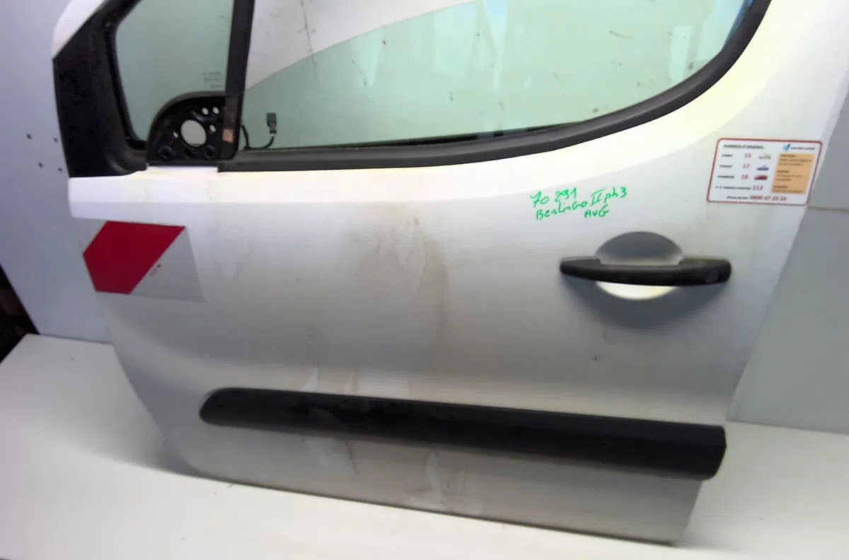 Porte avant gauche Citroen BERLINGO Camionnette-Monospace (B9) 1.6 bluehdi 100 (2014) occasion