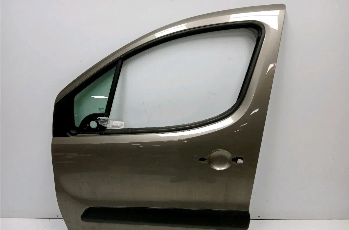 Porte avant gauche Citroen BERLINGO MULTISPACE (B9) 1.6 hdi 115 (2010) occasion