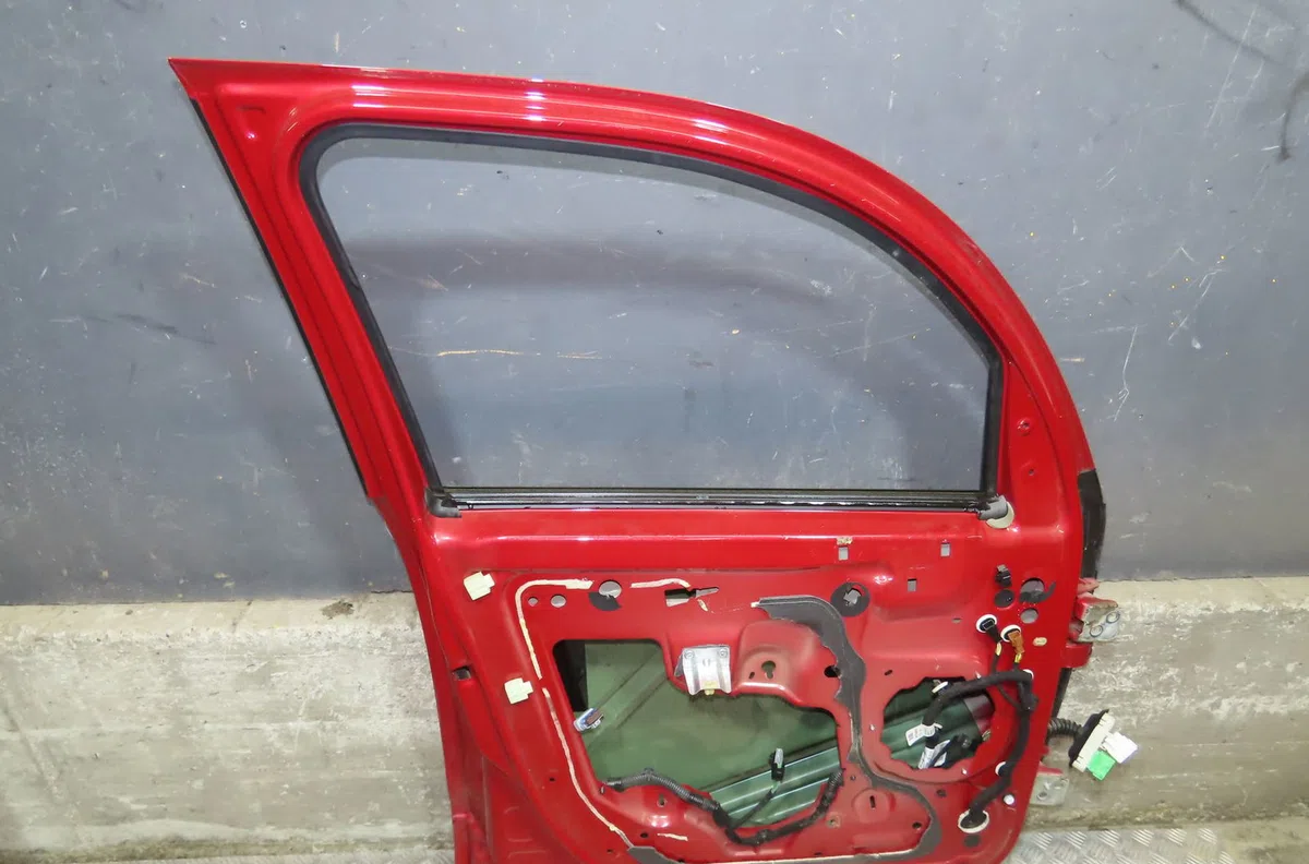Porte avant gauche Citroen C3 PICASSO (SH_) 1.4 vti 95 (2009) occasion