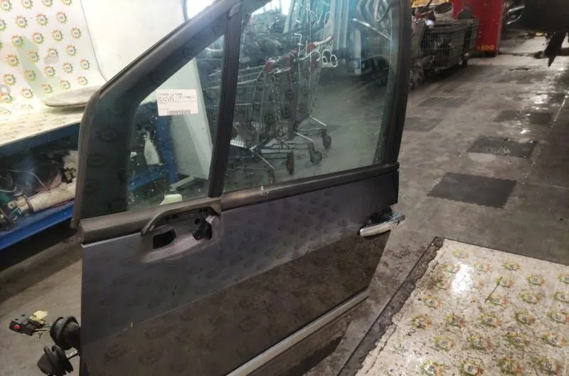 Porte avant gauche CITROEN C8 occasion
