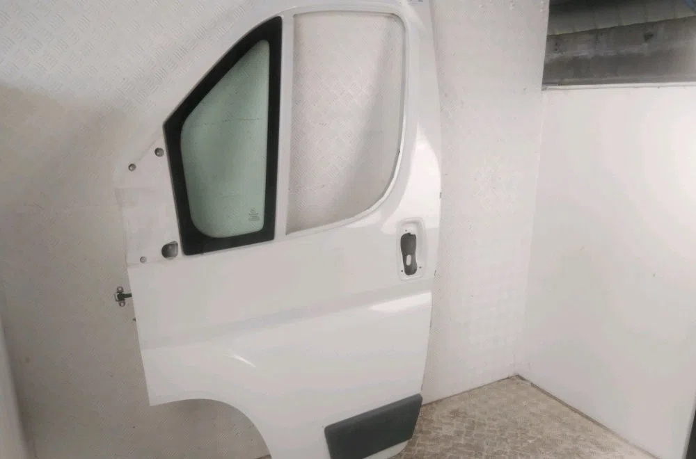 Porte avant gauche Fiat DUCATO Camion plate-forme-Châssis (250_) 100 multijet 2,2 d (2006) occasion