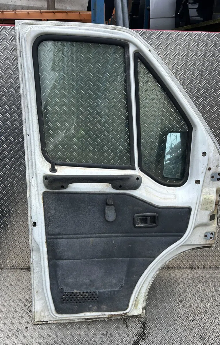 Porte avant gauche Fiat DUCATO Camionnette (230_) 2.8 d (1998-2002) occasion