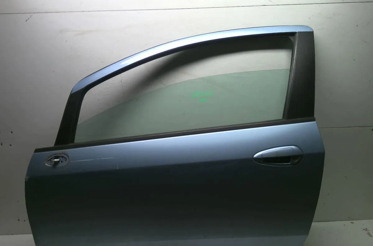 Porte avant gauche Fiat GRANDE PUNTO (199_) 1.4 (199axb11, 199axb1a, 199bxb1a, 199axl1a) (2005-2015) occasion
