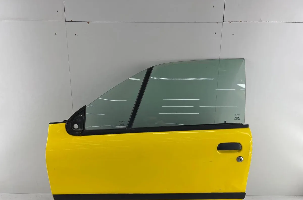 Porte avant gauche FIAT PUNTO 1 PHASE 2 CABRIOLET occasion