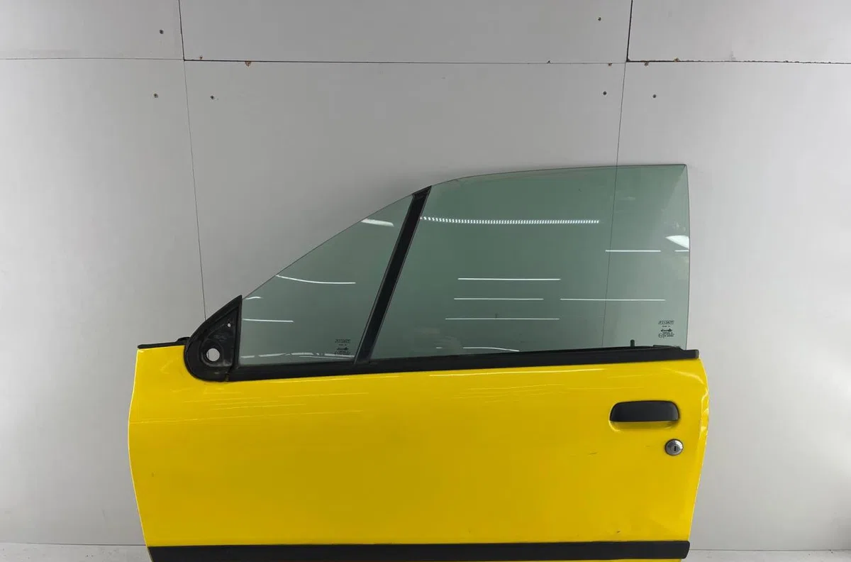 Porte avant gauche FIAT PUNTO 1 PHASE 2 CABRIOLET occasion