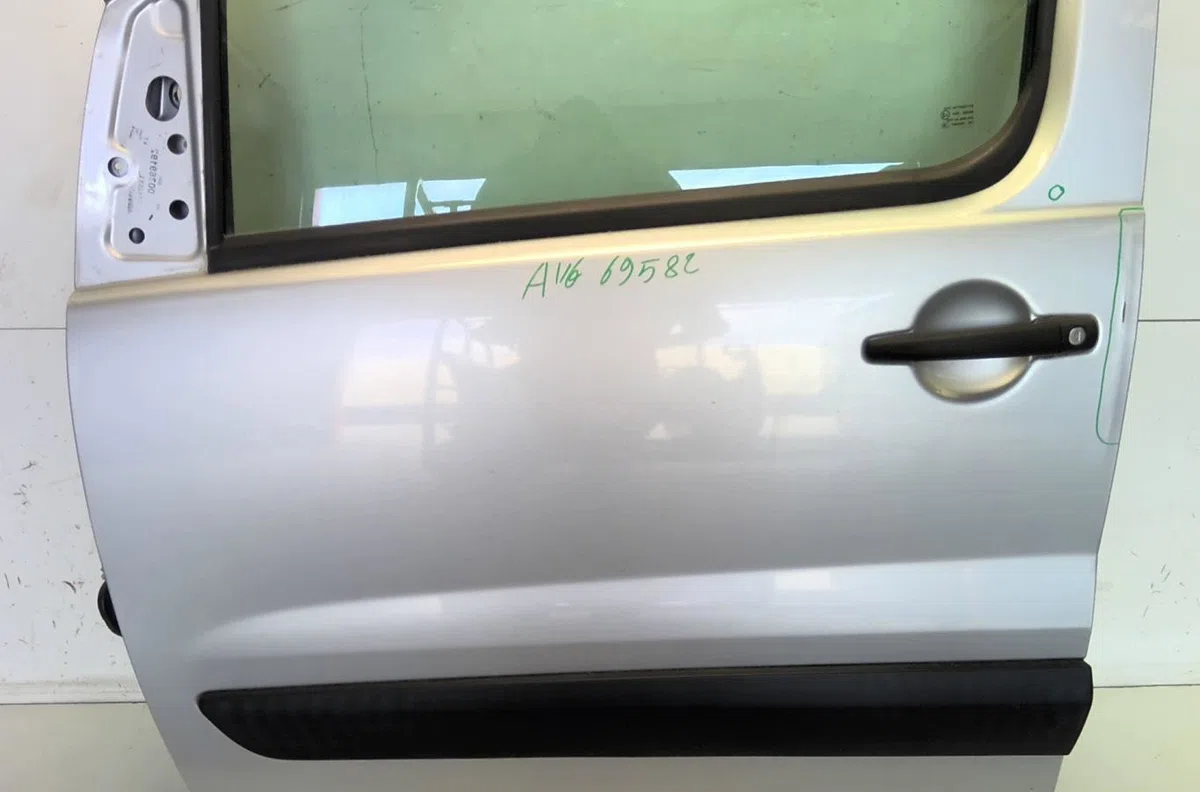 Porte avant gauche Fiat SCUDO Camionnette (270_, 272_) 1.6 d multijet (2007-2016) occasion