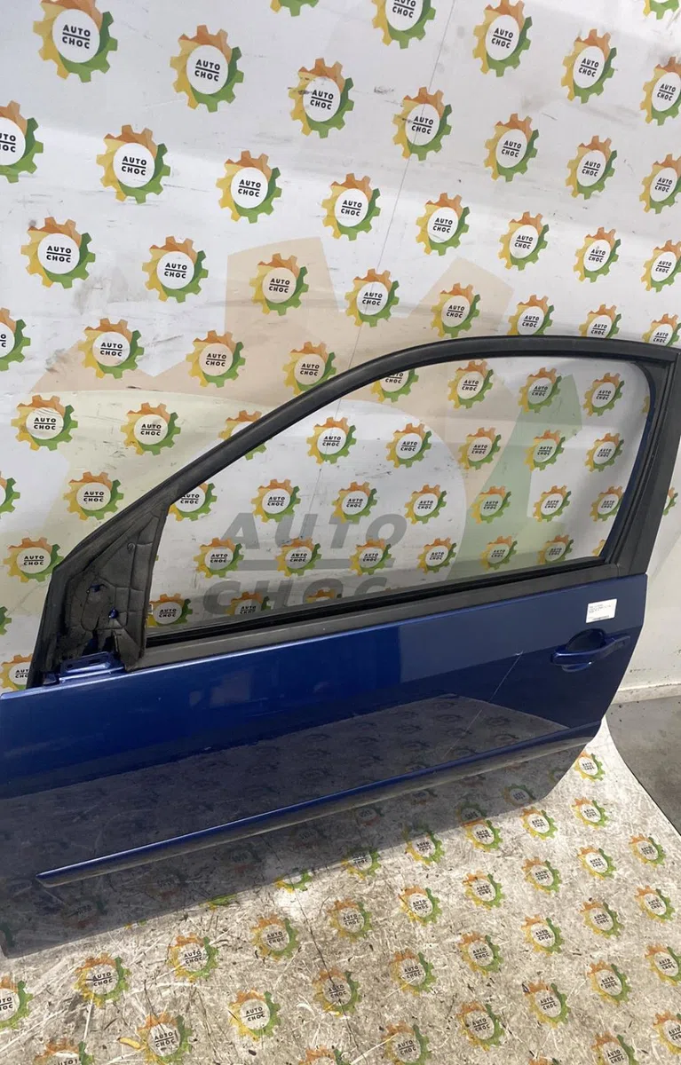 Porte avant gauche FORD FIESTA 5 PHASE 2 occasion