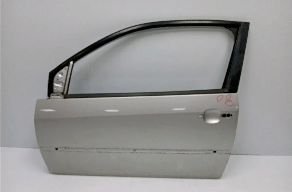 Porte avant gauche Ford FIESTA V (JH_, JD_) 1.4 16v (2001-2008) 5 portes occasion
