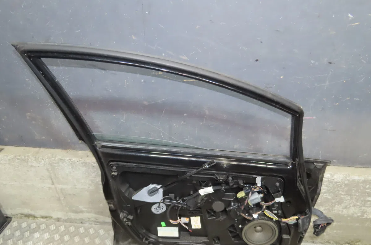 Porte avant gauche Ford FIESTA VI (CB1, CCN) 1.4 tdci (2010-2012) 3 portes occasion