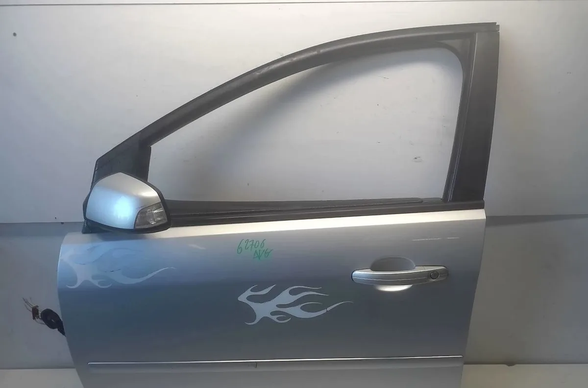 Porte avant gauche Ford FOCUS II A trois volumes (DB_, FCH, DH) 1.8 tdci (2005-2012) occasion