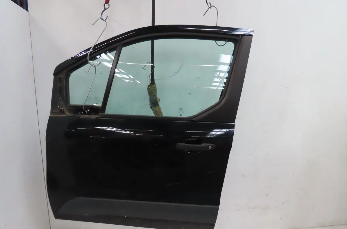 Porte avant gauche Ford TRANSIT CONNECT V408 Camionnette-Monospace 1.5 tdci (2015) occasion