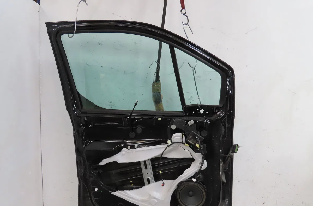 Porte avant gauche Ford TRANSIT CONNECT V408 Camionnette-Monospace 1.5 tdci (2015) occasion