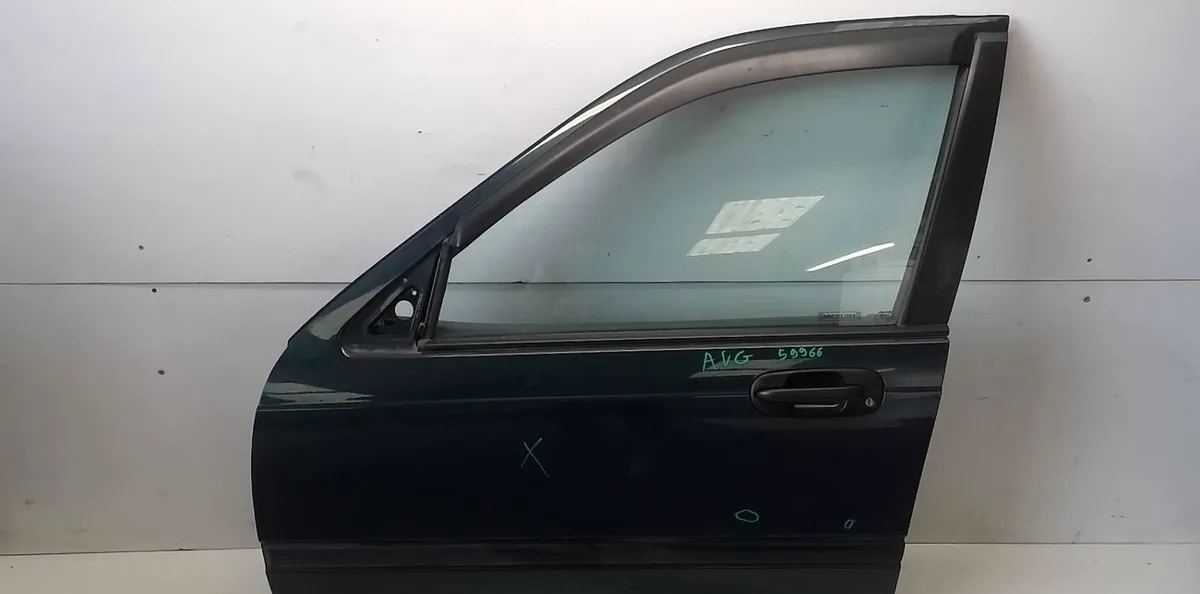 Porte avant gauche Honda CIVIC VI Fastback (MA, MB) 1.5 16v (mb3) (1997-2001) occasion