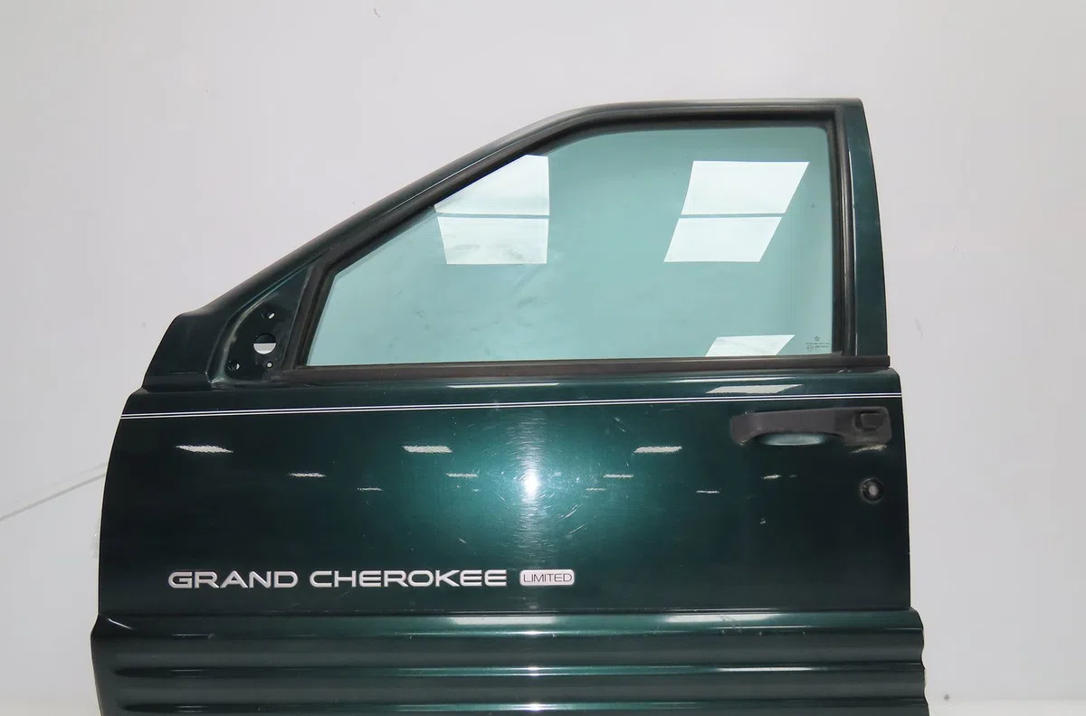 Porte avant gauche Jeep GRAND CHEROKEE I (ZJ, ZG) 2.5 td 4x4 (z) (1995-1999) occasion