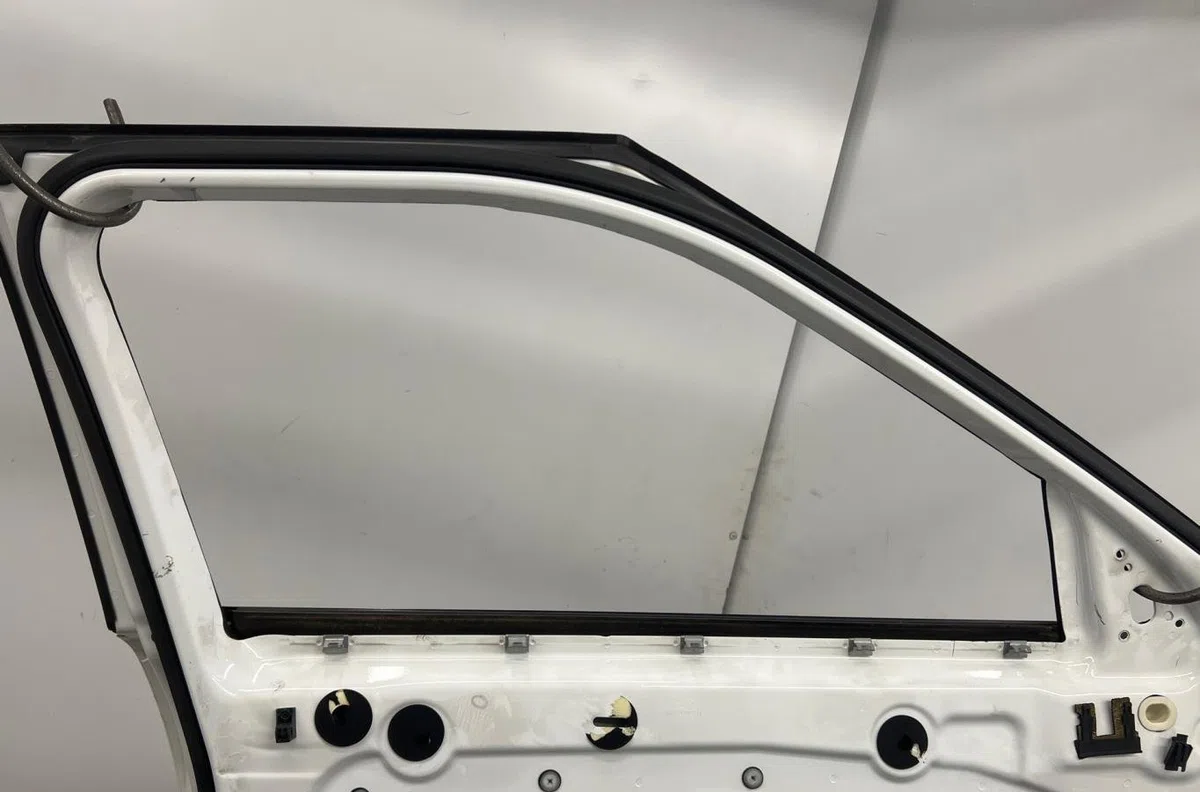 Porte avant gauche LAND ROVER RANGE ROVER 1 EVOQUE PHASE 1 occasion
