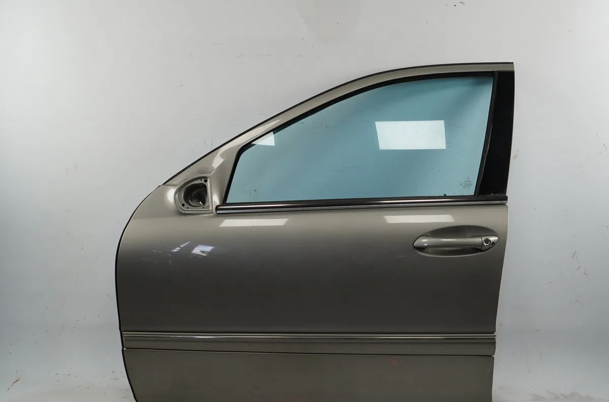 Porte avant gauche Mercedes-benz CLASSE C (W203) C 200 cdi (203.007) (2003-2007) occasion