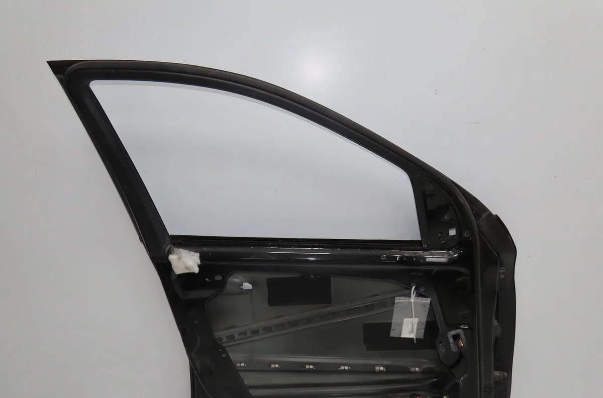 Porte avant gauche Mercedes-benz CLASSE M (W164) Ml 320 cdi 4-matic (164.122) (2005-2009) occasion