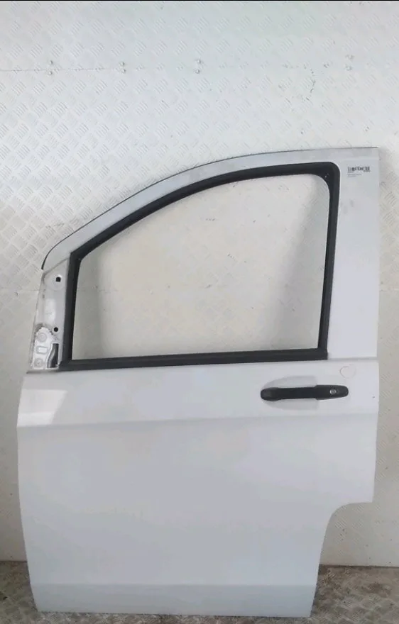 Porte avant gauche Mercedes-benz VITO Camionnette (W447) 116 cdi (447.601, 447.603, 447.605) (2014) occasion