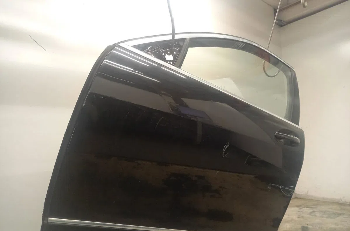 Porte avant gauche MERCEDES CLASSE S 221 PHASE 1 occasion