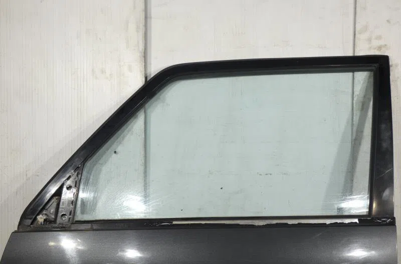 Porte avant gauche MITSUBISHI PAJERO 2 PHASE 1 occasion