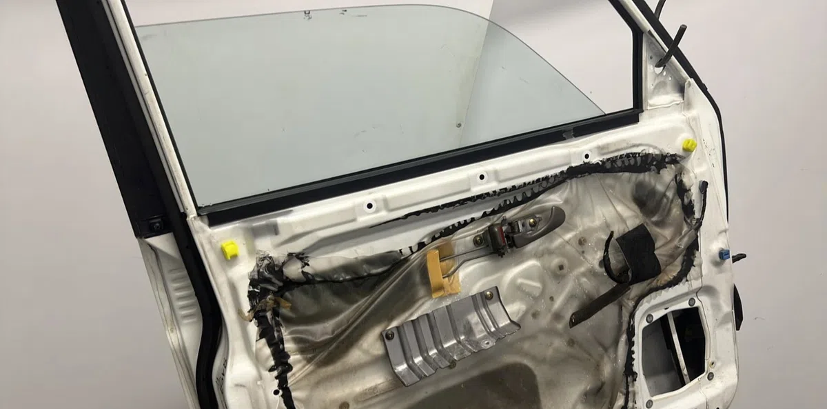 Porte avant gauche MITSUBISHI PAJERO SPORT occasion