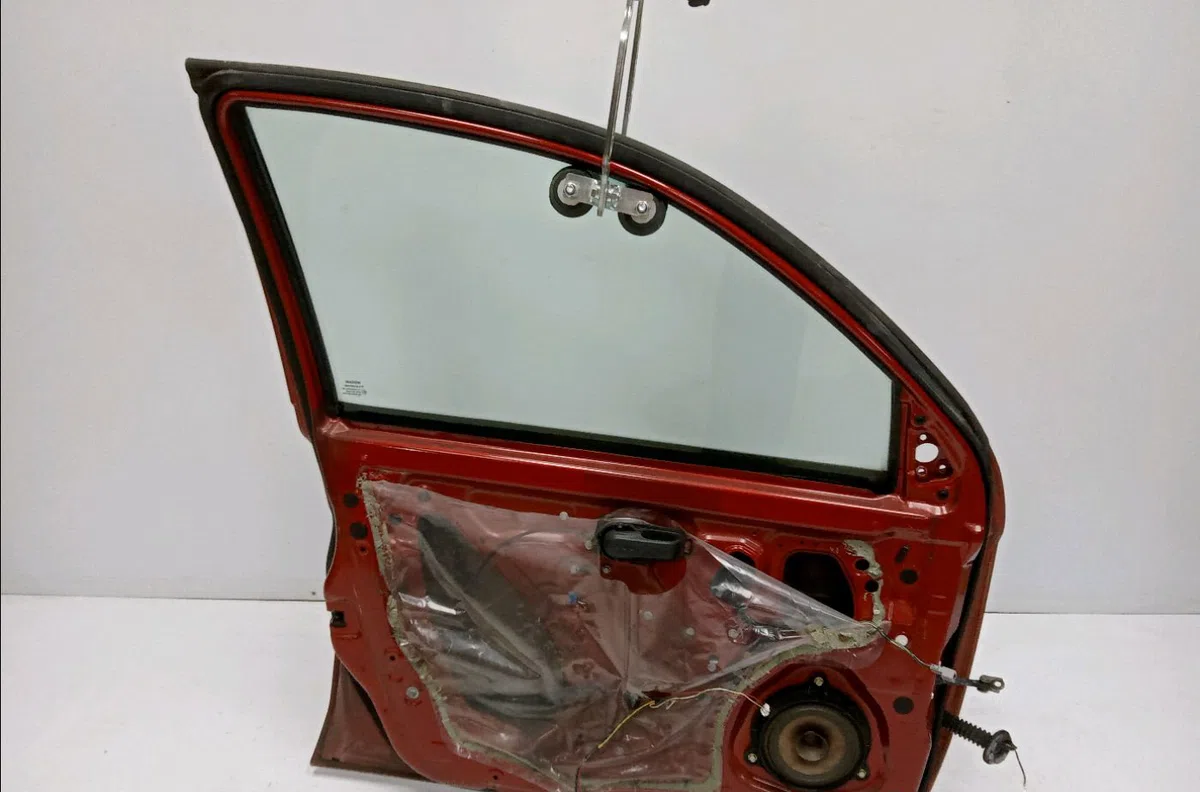 Porte avant gauche Nissan MICRA III (K12) 1.5 dci (2003-2010) occasion