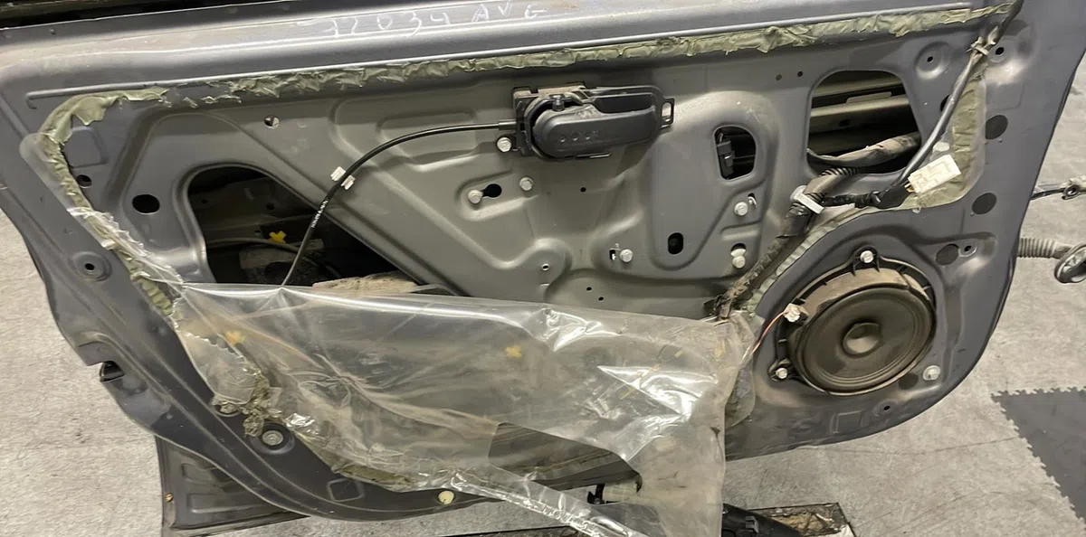 Porte avant gauche NISSAN NOTE 1 PHASE 2 occasion
