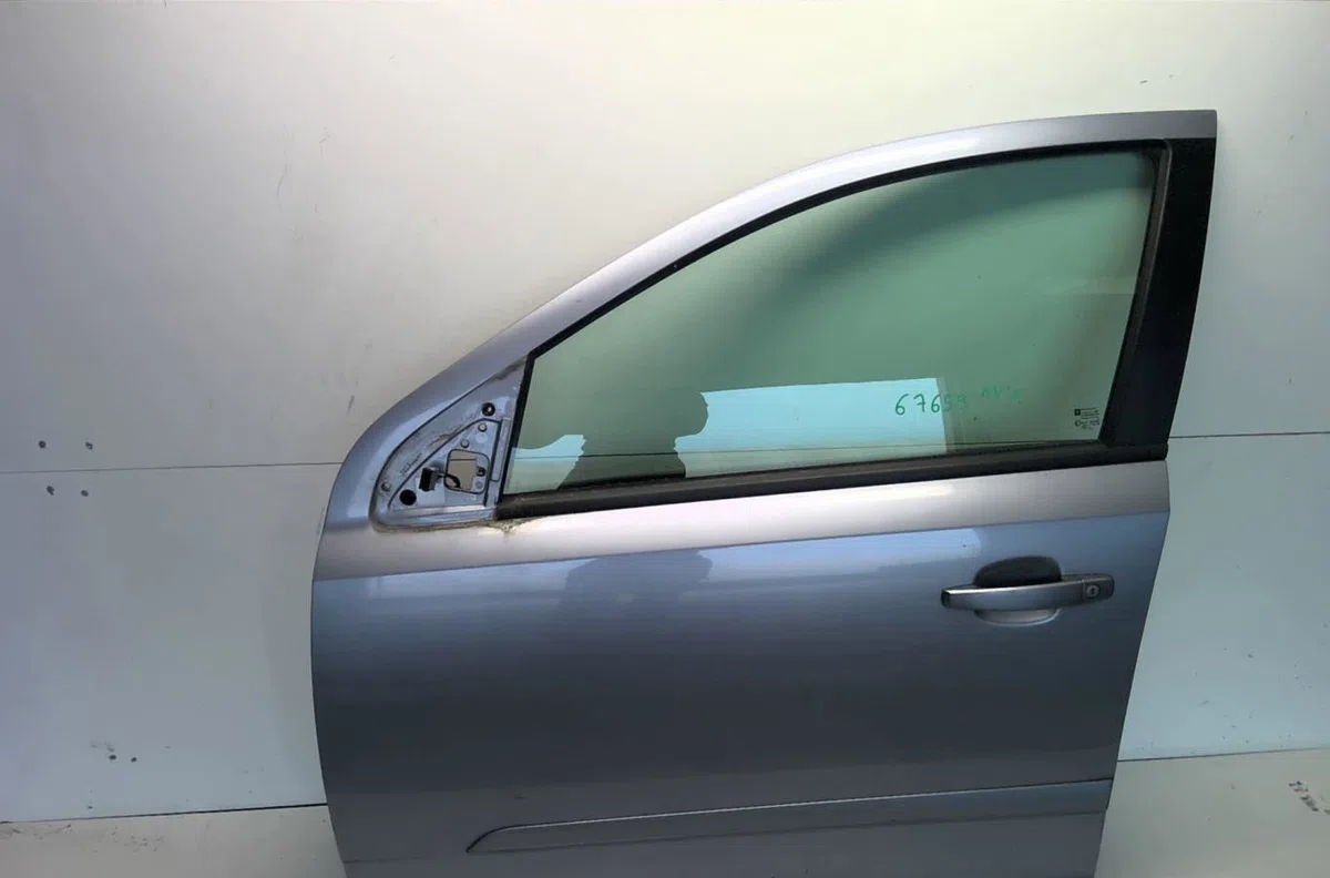 Porte avant gauche Opel ASTRA H (A04) 1.9 cdti (l48) (2004-2010) occasion