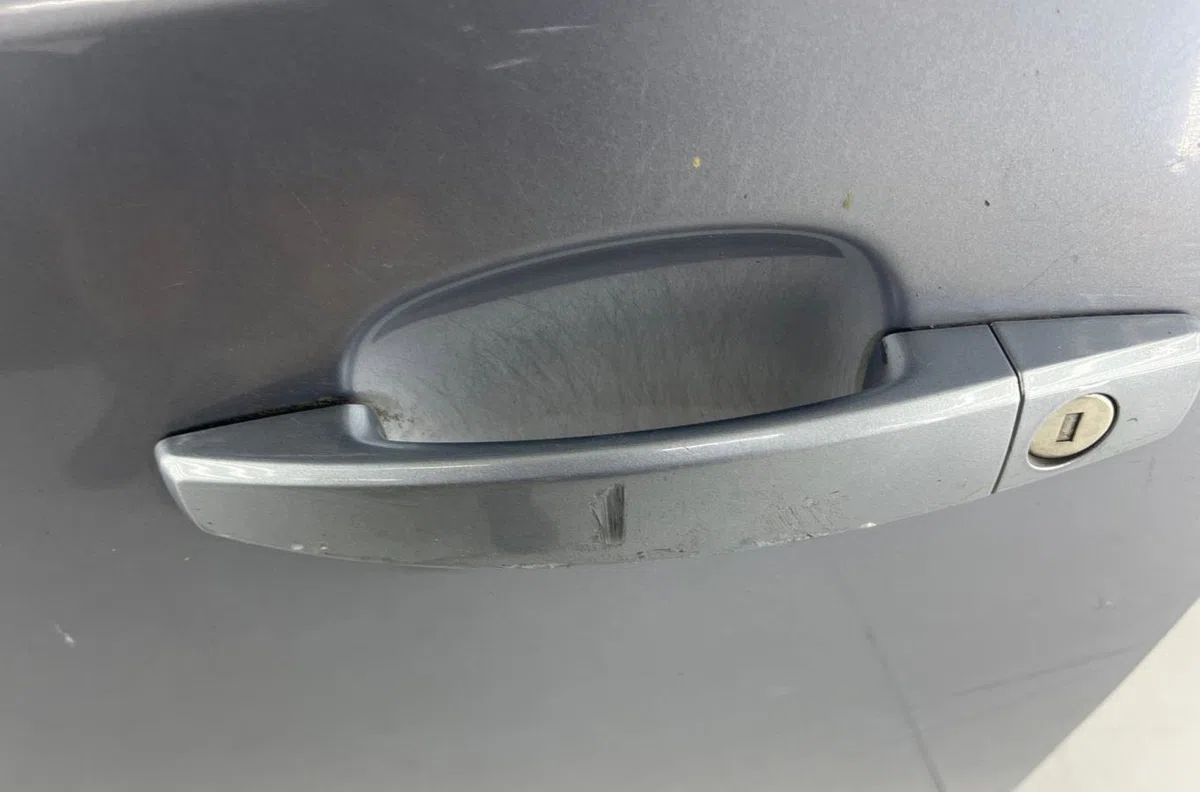 Porte avant gauche OPEL ASTRA H PHASE 1 BREAK occasion