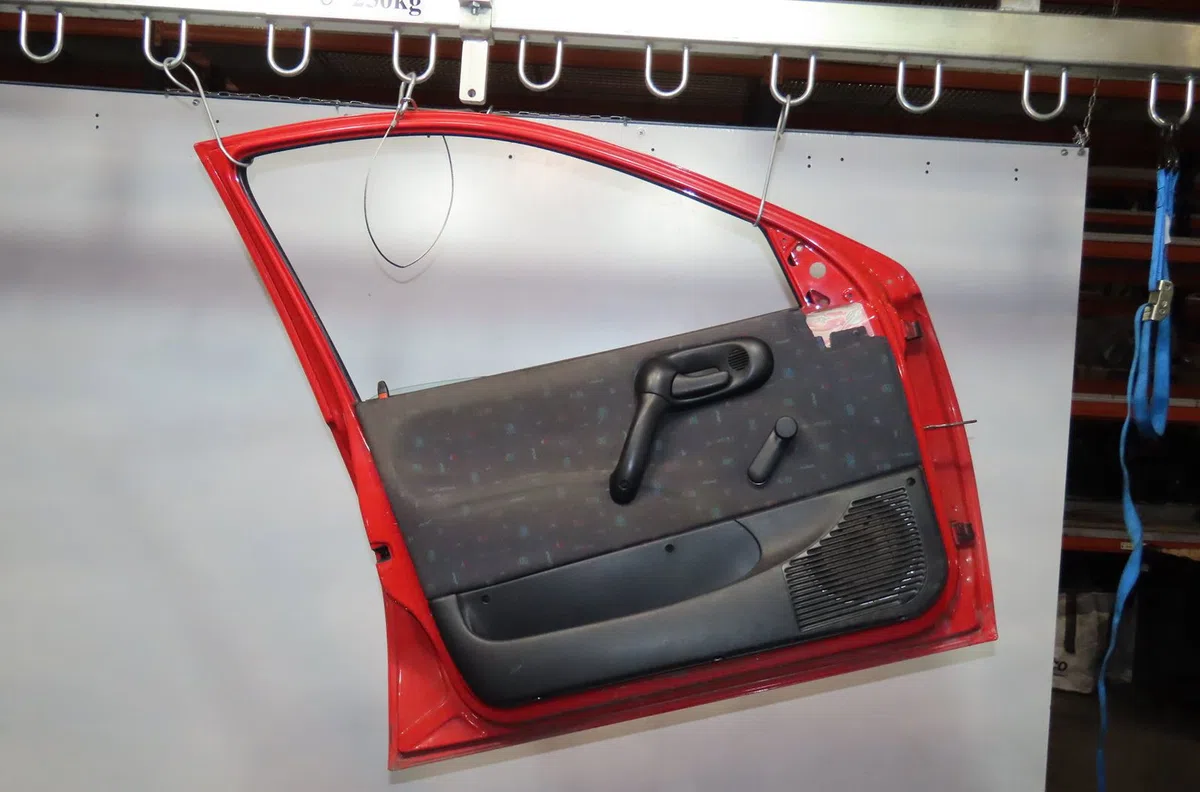 Porte avant gauche Opel CORSA B (S93) 1.2 i 16v (f08, f68, m68) (1998-2000) 5 portes occasion
