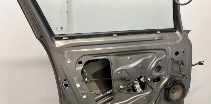 Porte avant gauche OPEL CORSA D PHASE 2 occasion